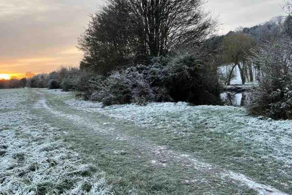 Linden Suite Goring Exterior foto